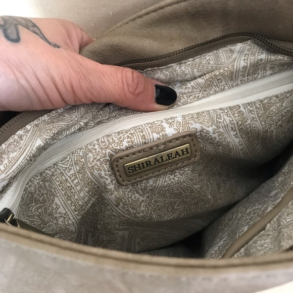 Vegan leather crossbody bag - Picture 4 of 5